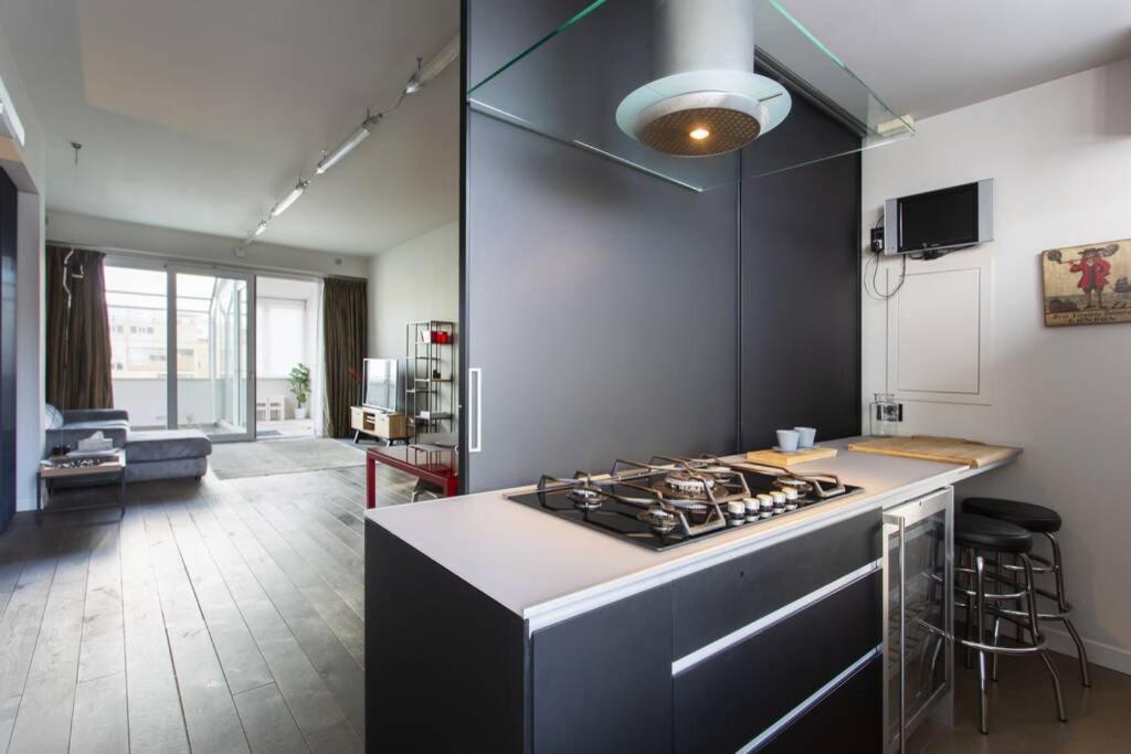Luxury Sciuti Apartment Палермо Екстер'єр фото